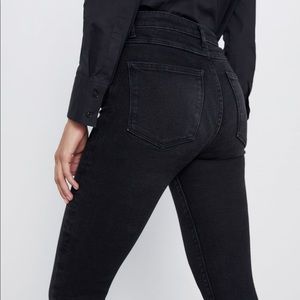 NEW: ZARA | High Waist Black Jeans